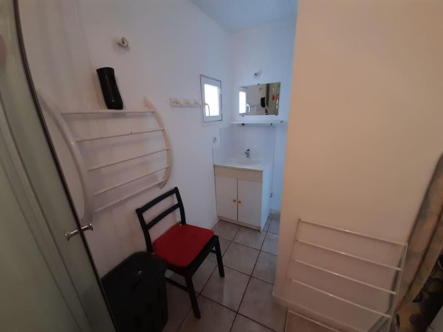 Maisonnee Avec Une Chambre Saint-Michel-en-l'Herm Exterior photo